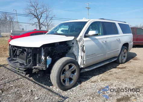 2017 Chevrolet Suburban Premier z USA, uszkodzony, nr VIN 1GNSCJKC2HR258693